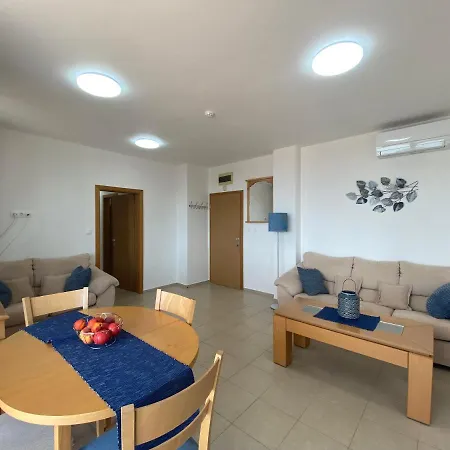 Garden Of Eden M 502 Two Bedroom Διαμέρισμα